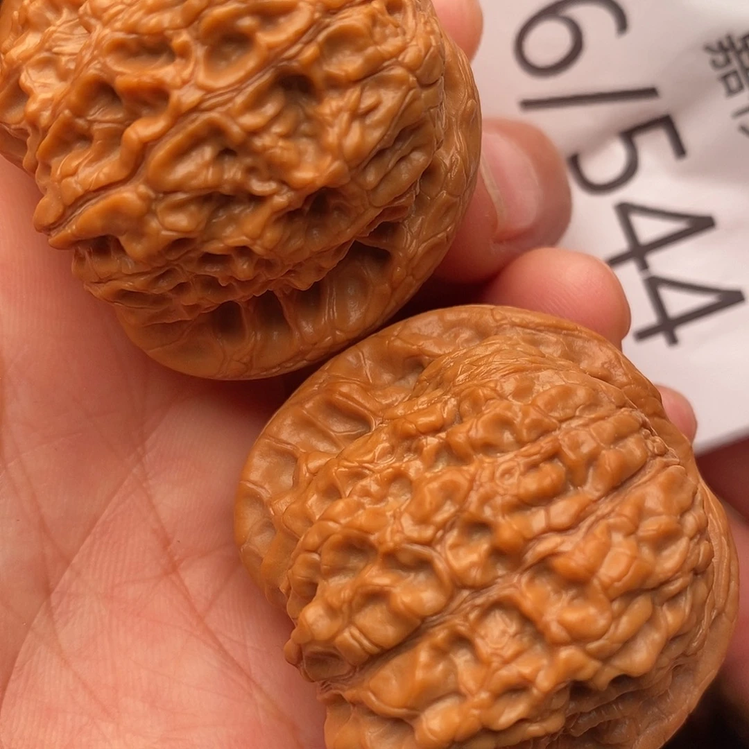 把件文玩核桃40血麒麟