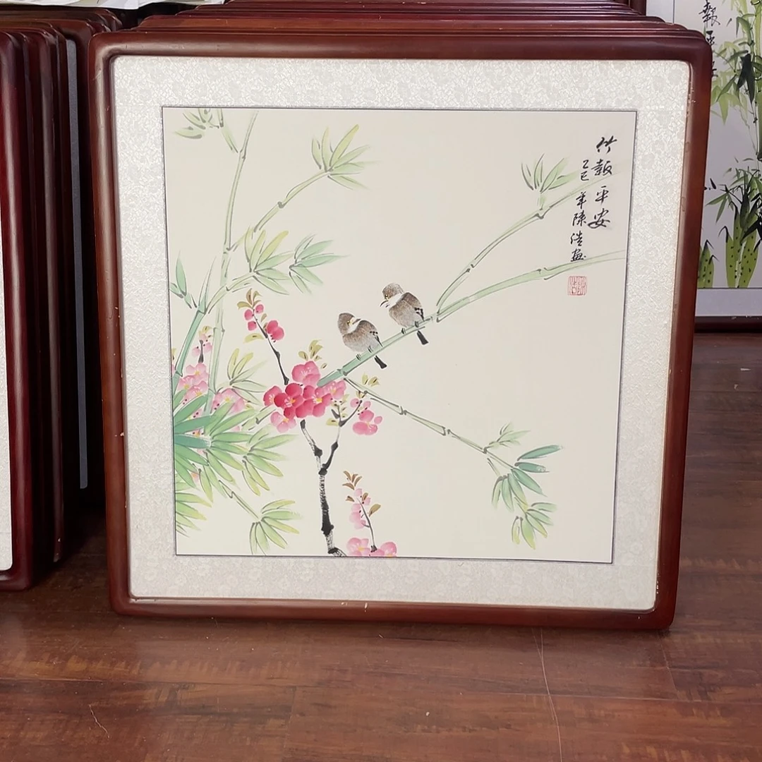 国画带框尺寸63*63厘米