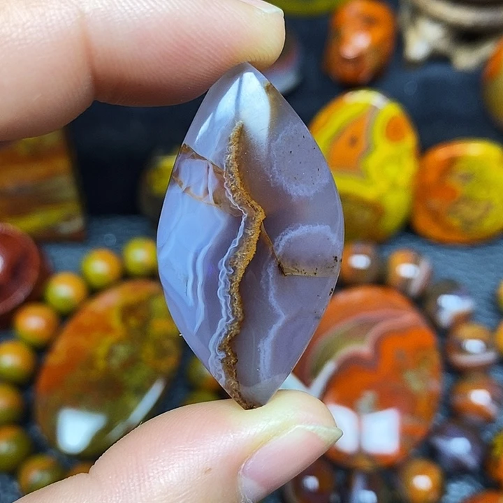 玛瑙/玉髓未镶嵌颈饰