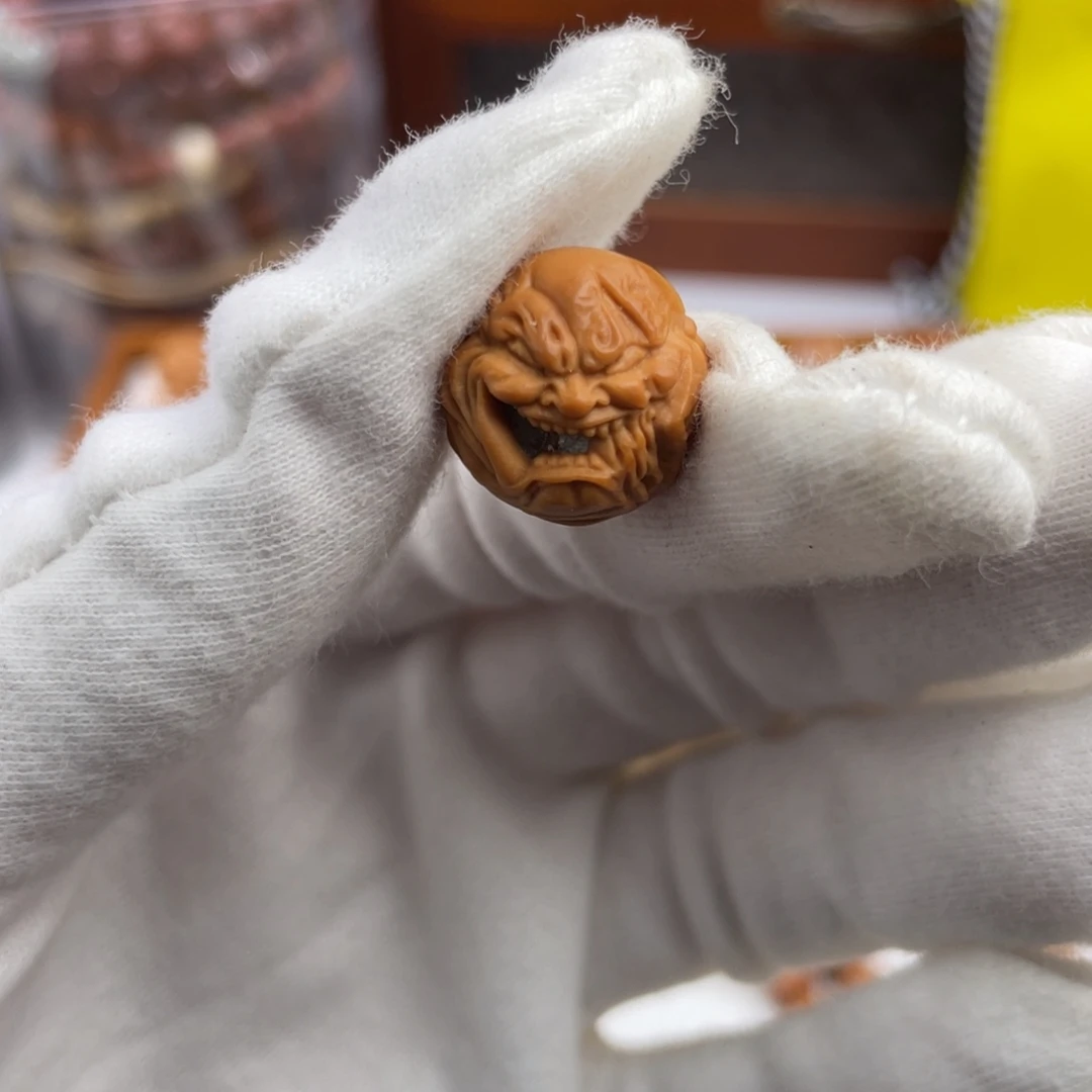 猴头核桃吊坠猴头核桃雕刻