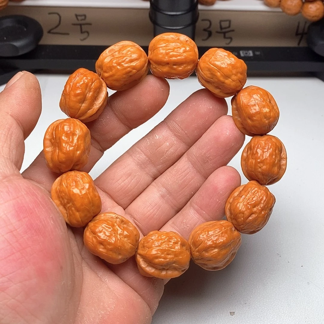 大叶紫檀（黑酸枝木类）