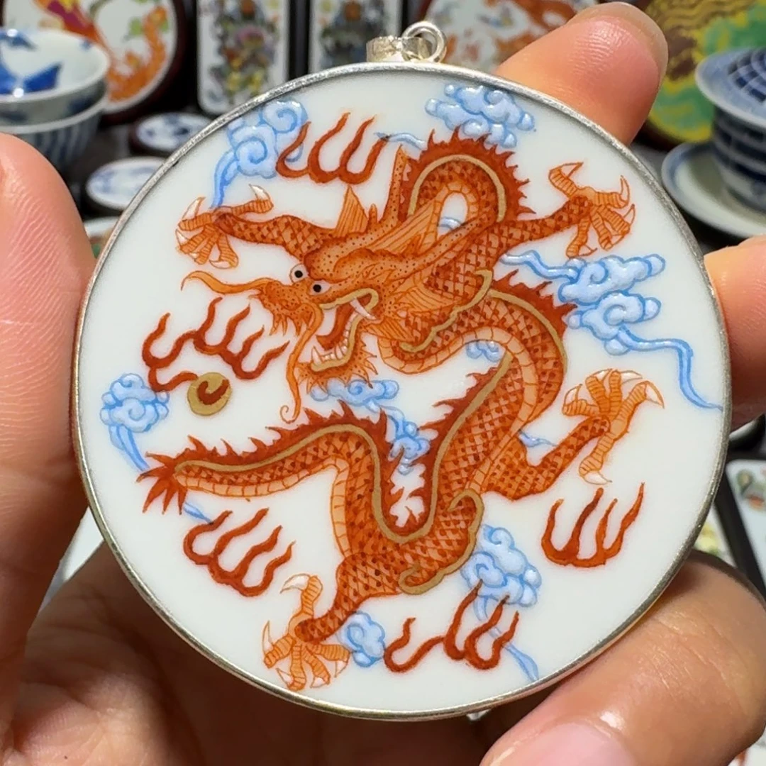 瓷片隔**闫精品挂件一个