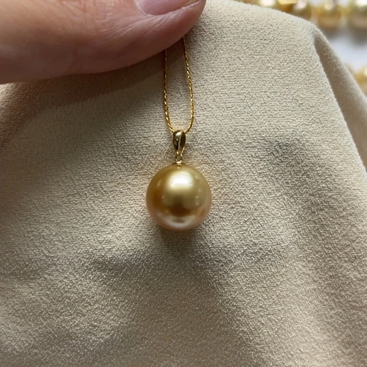 18K金镶嵌吊坠(不含链)海水珍珠匹***王12-13mm