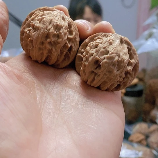 【闪购商品】把件文玩核桃38.5磨盘红皮