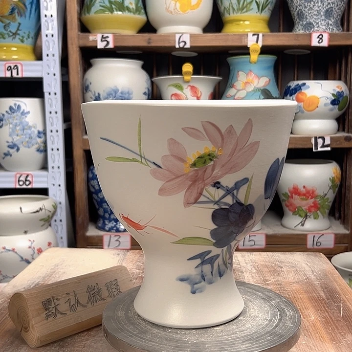 白泥奖杯青花荷花陶瓷