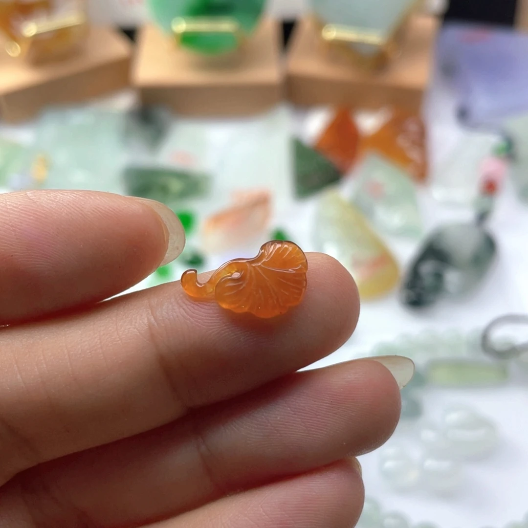 定制翡翠未镶嵌天然缅甸翡翠