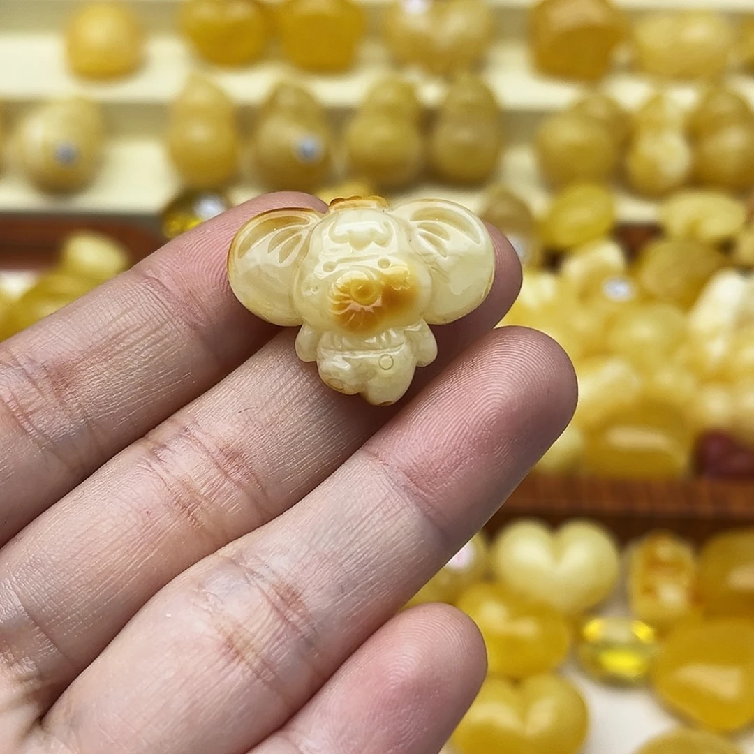 蜜蜡未镶嵌裸石天然