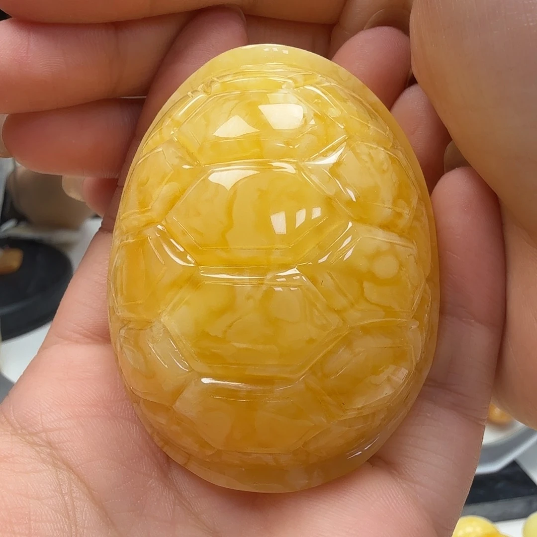 裸石琥珀未镶嵌你好