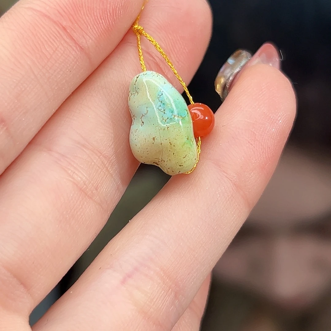 南红玛瑙未镶嵌珠宝奇石