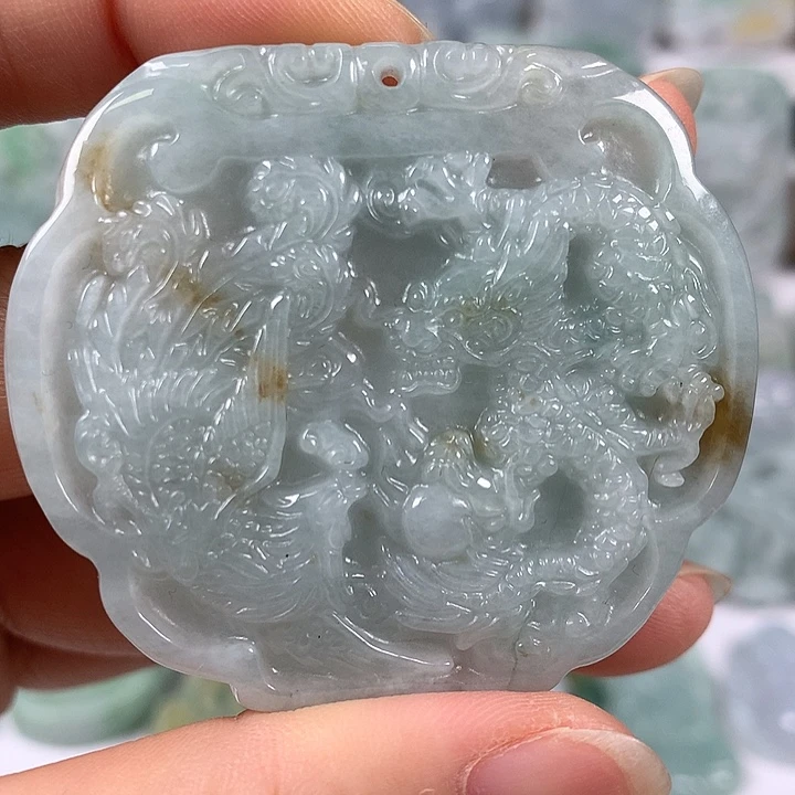 翡翠未镶嵌颈饰龙凤呈祥两面工艺福利