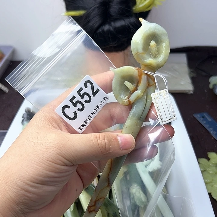 蛇纹石玉发饰合金零****?