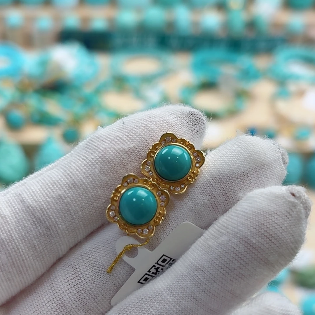 绿松石18K金镶嵌珠宝奇石