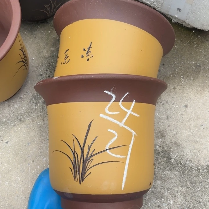 紫砂花盆紫砂的花