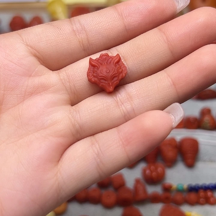 南红玛瑙未镶嵌卡13.5