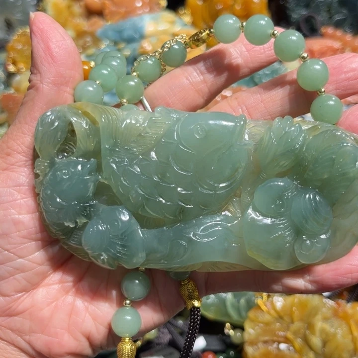 岫玉未镶嵌岫玉吊坠