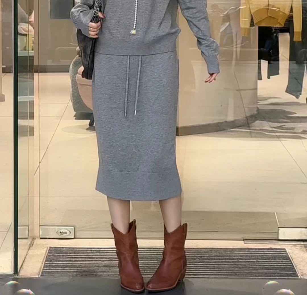 羊毛灰色针织直筒半身裙秋冬女款