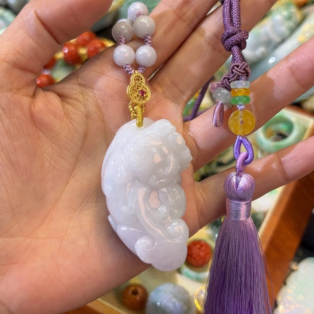 翡翠颈饰未镶嵌待编款