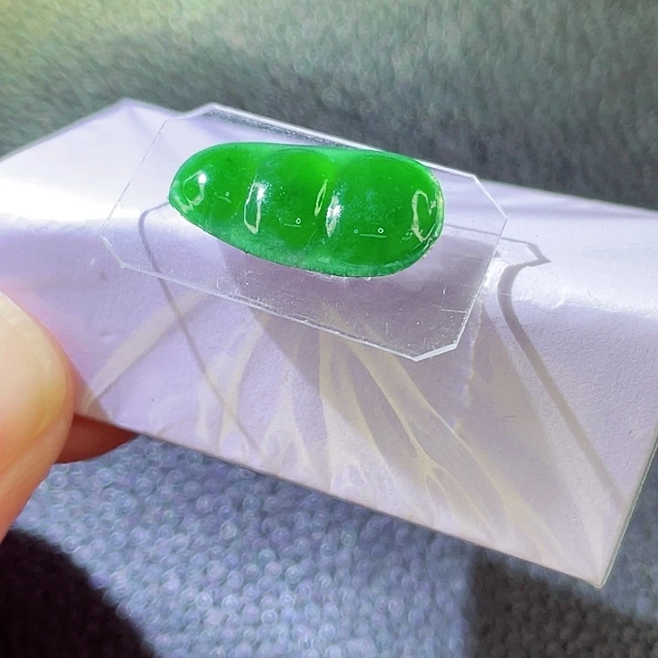 未镶嵌定制翡翠翡翠