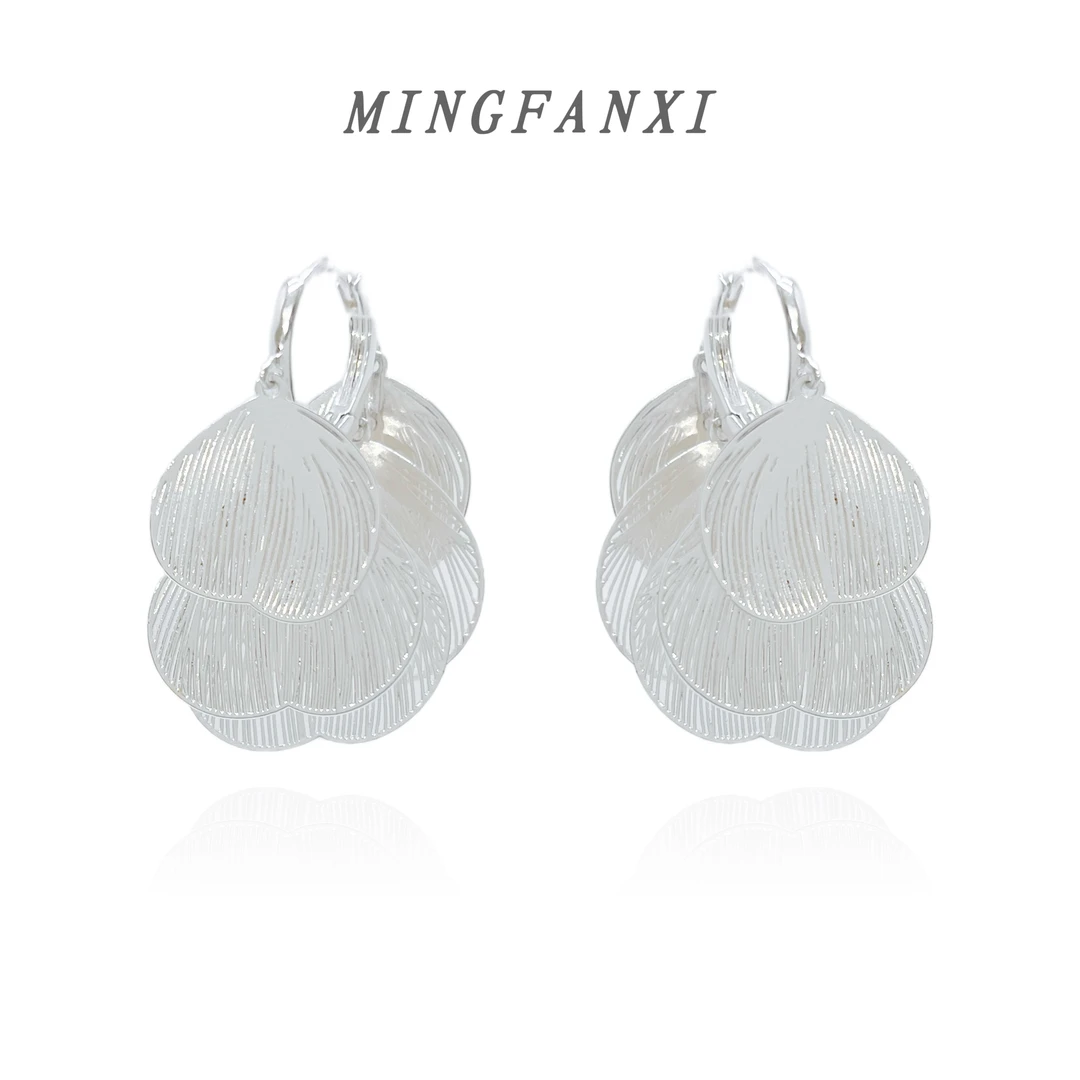 MINGFANXI/名梵希 铜合金耳饰 金属镂空蝶翼流苏耳环精致设计款