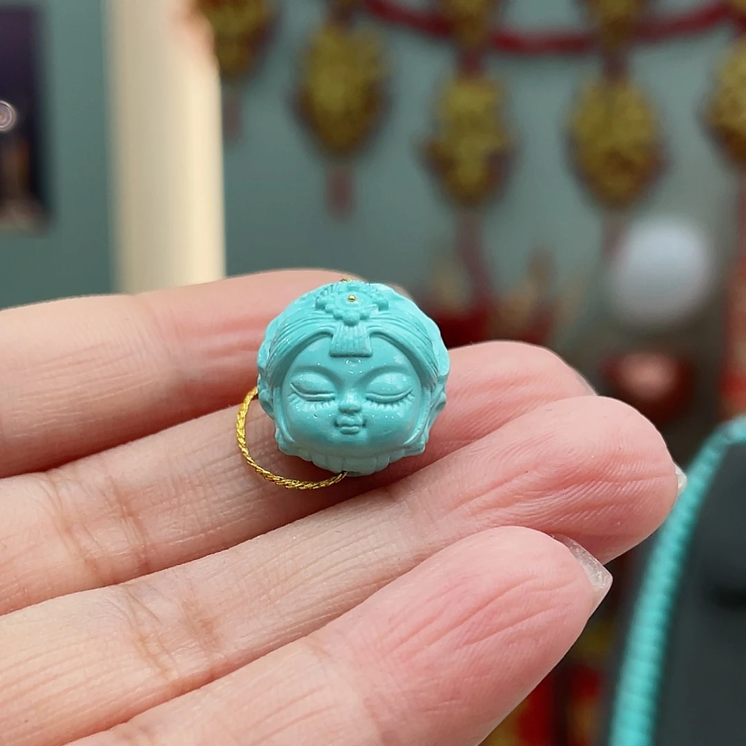 绿松石颈饰未镶嵌