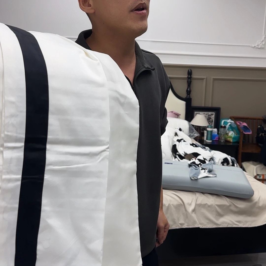 一****真丝棉真丝棉008随机四件套白色