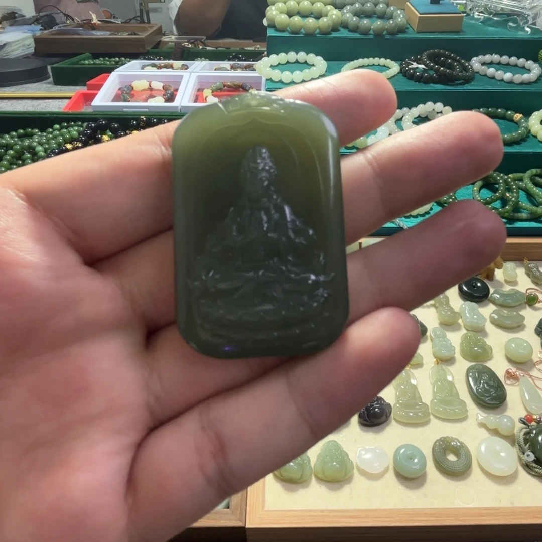无***妄颈饰未镶嵌和田玉