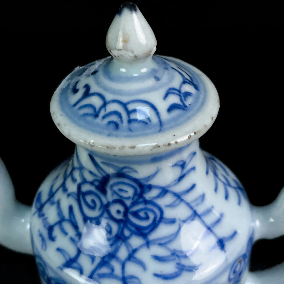 M25LY003B96 - 清道光青花淡描缠枝花卉酒壶2