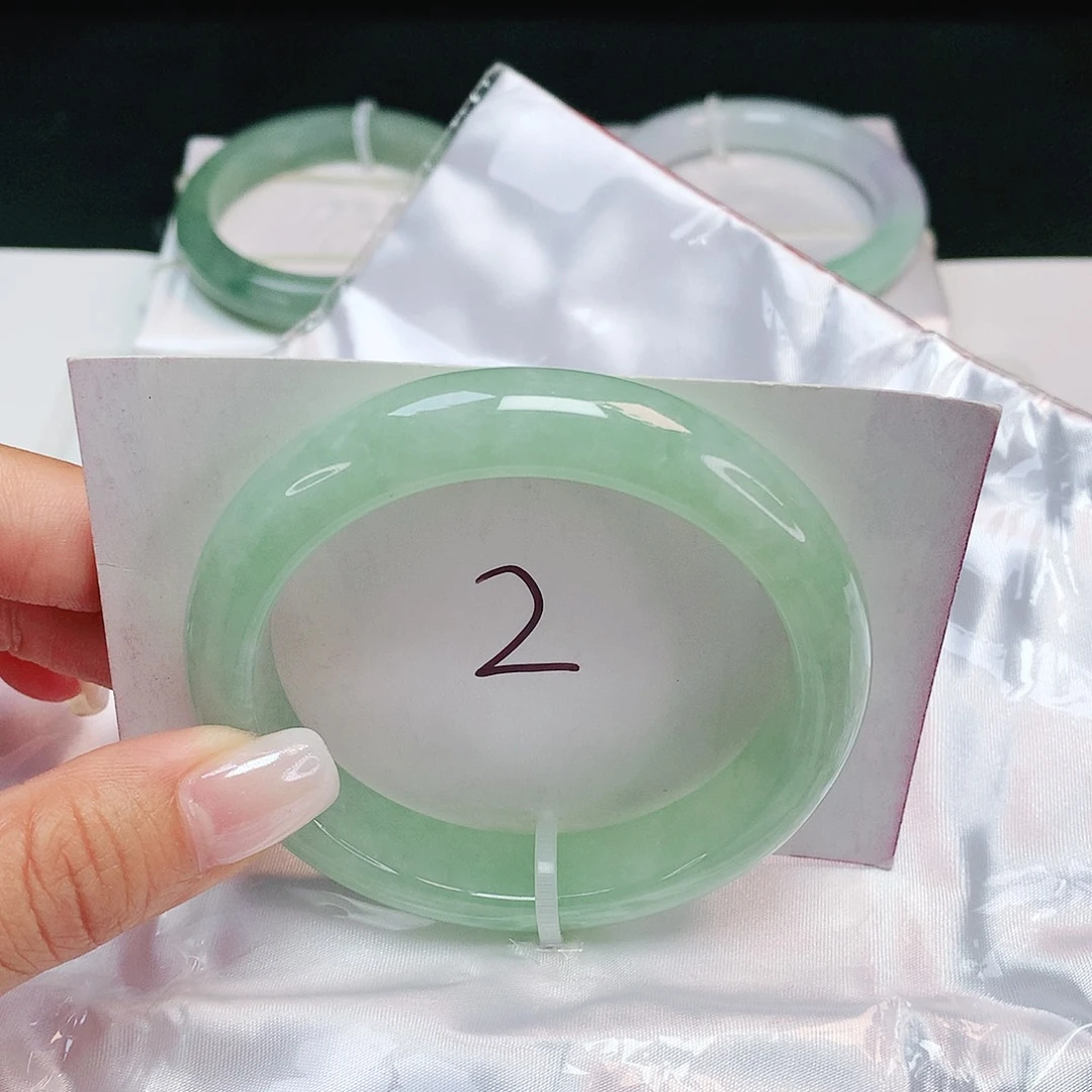 翡翠未镶嵌手镯 正圈55.