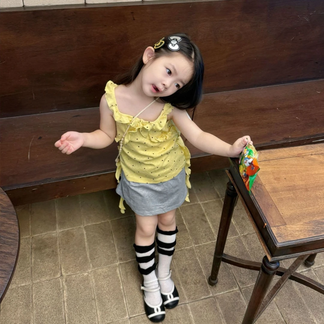 壹妈韩版童装女童夏季套装儿童洋气黄色波点吊带背心上衣灰色半裙
