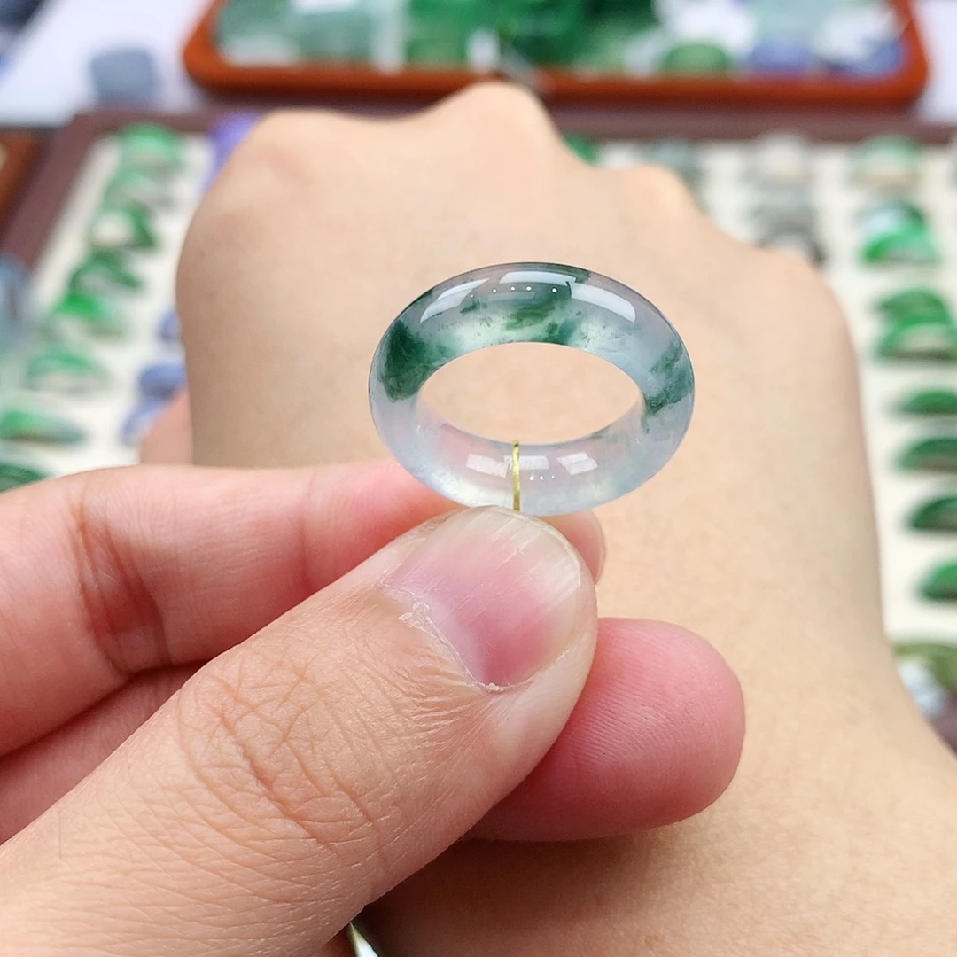 翡翠戒指未镶嵌8号