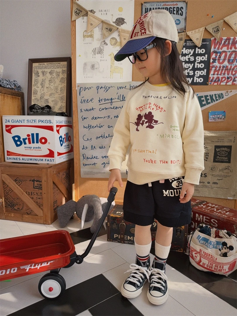 【一彩妈】25 儿童米老鼠贴布植绒中古款卫衣 双色可选 日系潮牌