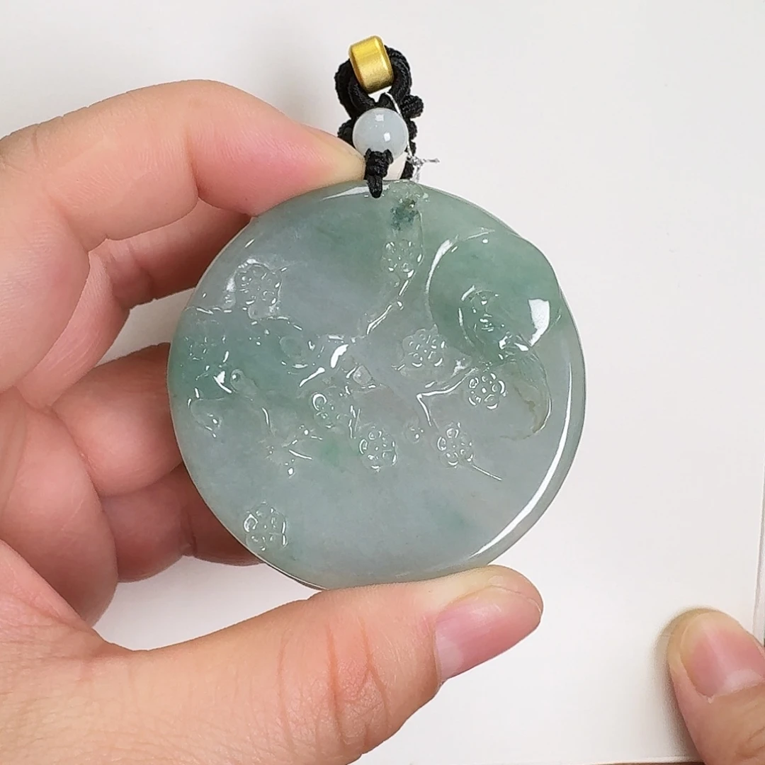 翡翠颈饰未镶嵌花开富贵