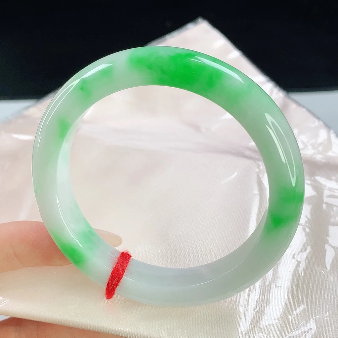 未镶嵌手镯翡翠815