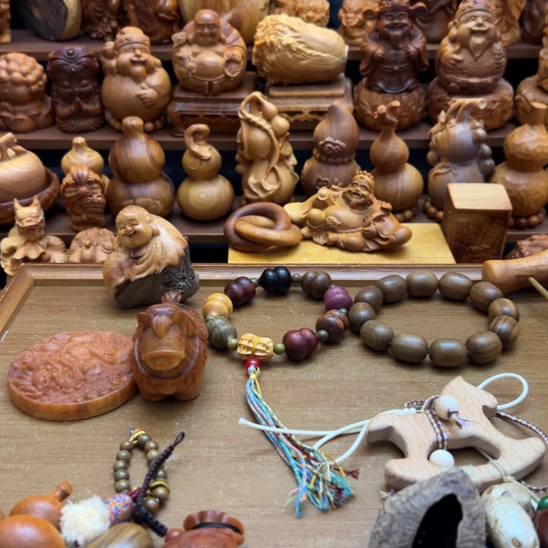 Y****柏木（崖柏）手把件