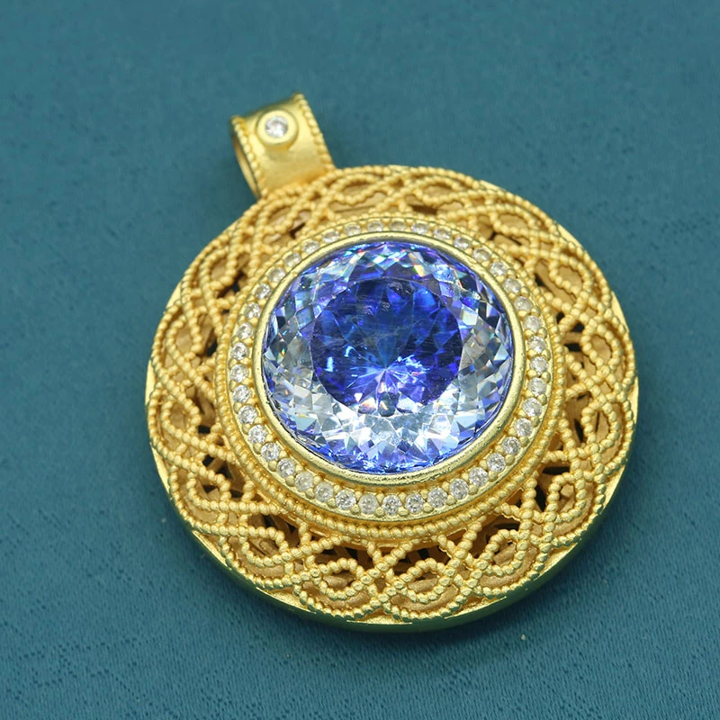 【高级定制】收藏级轻奢时尚设计吊坠w2085