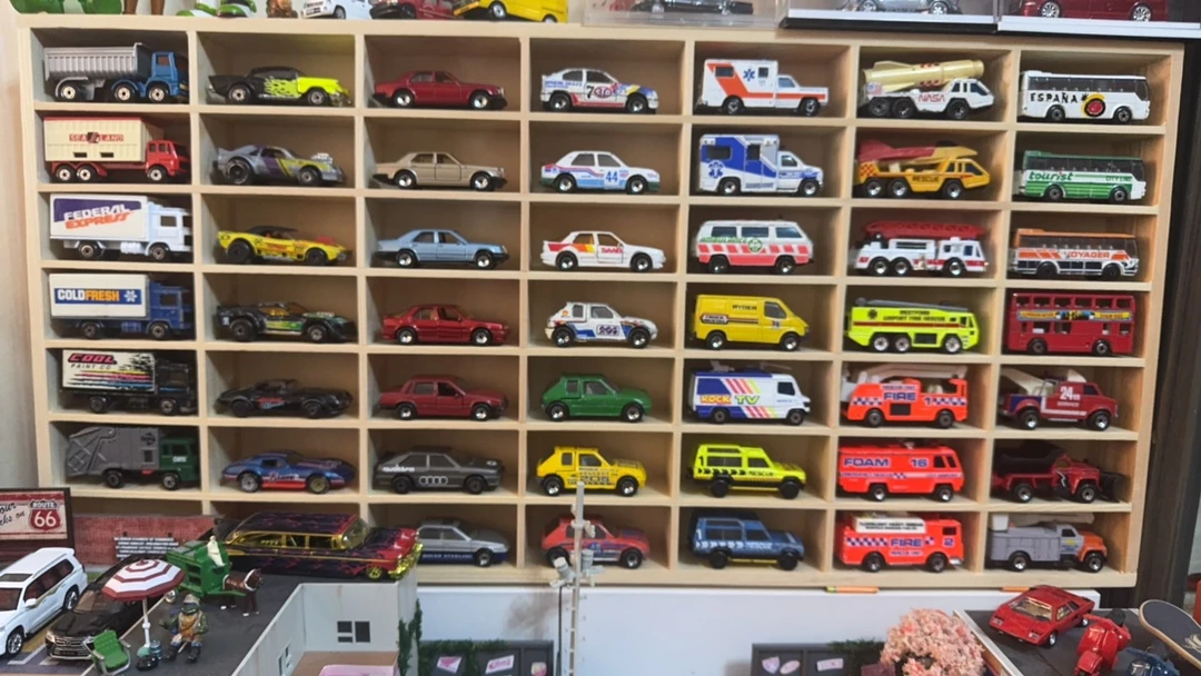 1/64比例合金散车