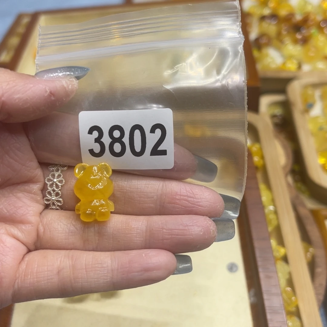 琥珀颈饰未镶嵌蜜蜡