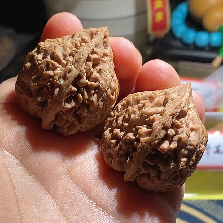 【闪购商品】吊坠文玩核桃坐佛