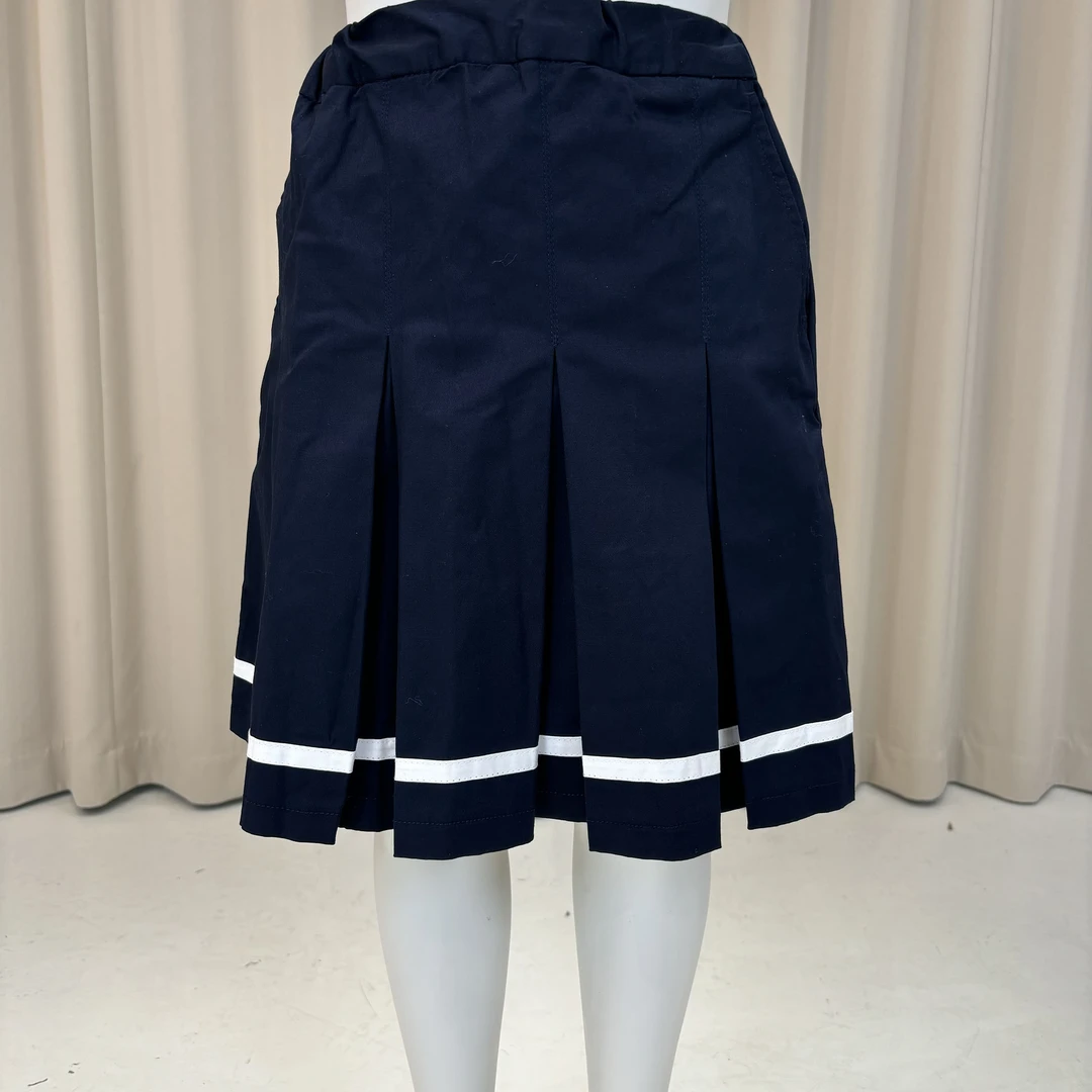 观音垱小学女纱卡短裙