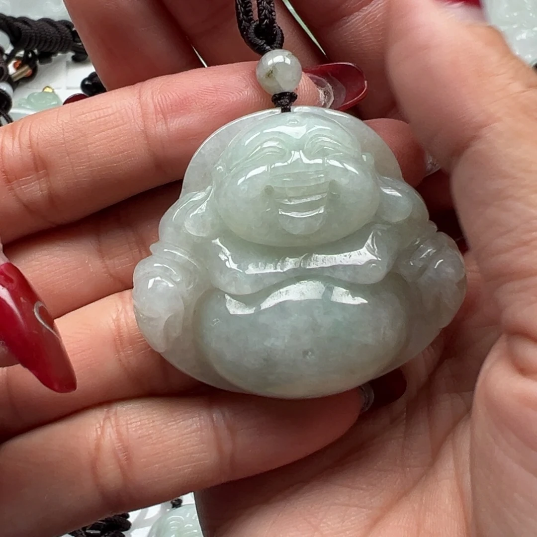 翡翠颈饰未镶嵌41.8×48.6×12