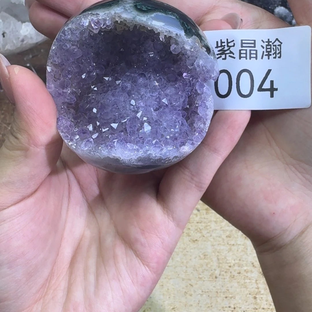 未镶嵌水晶大型摆件（非配饰）