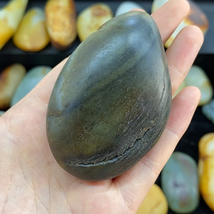 和田玉（糖玉）未镶嵌挂件