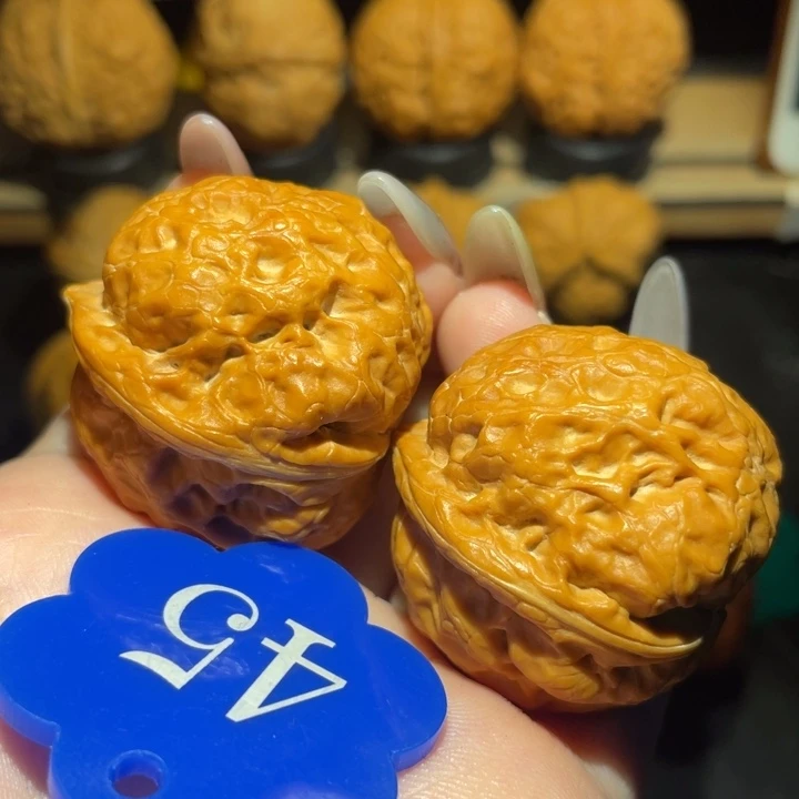 玉兔金蟾37尺寸核桃