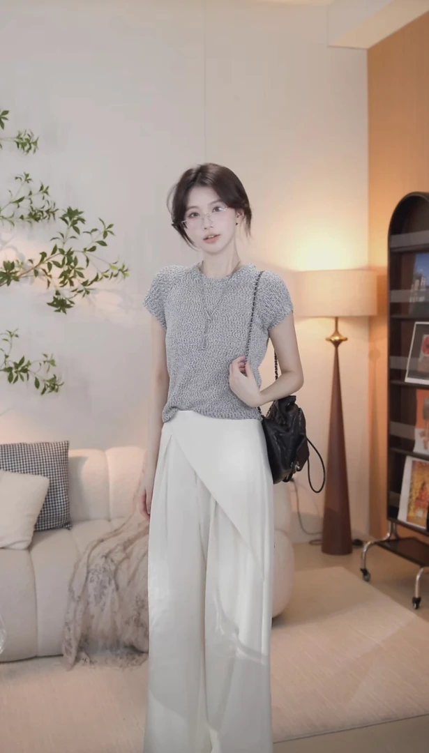 【芝士Cheese】智性南法拉夫 极简气质轻奢百搭上衣设计感混纱针织t