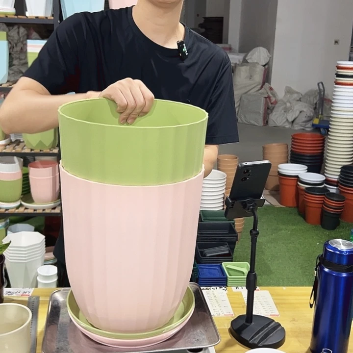 fa260口26高30混色带托2只
