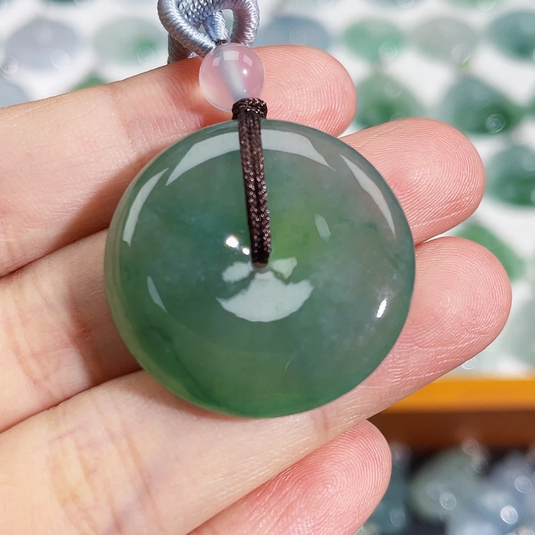 颈饰未镶嵌翡翠吊坠