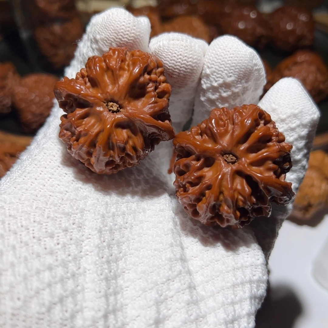 文玩核桃吊坠42苹果园