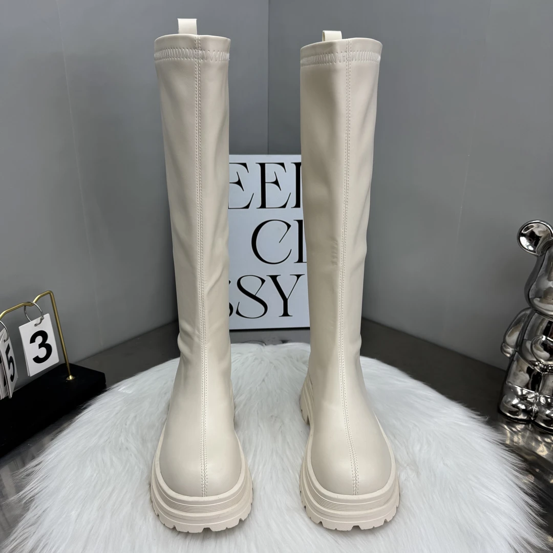 橡胶软底修身长筒靴2025秋冬款后拉链骑士靴白色不过膝显瘦女长靴