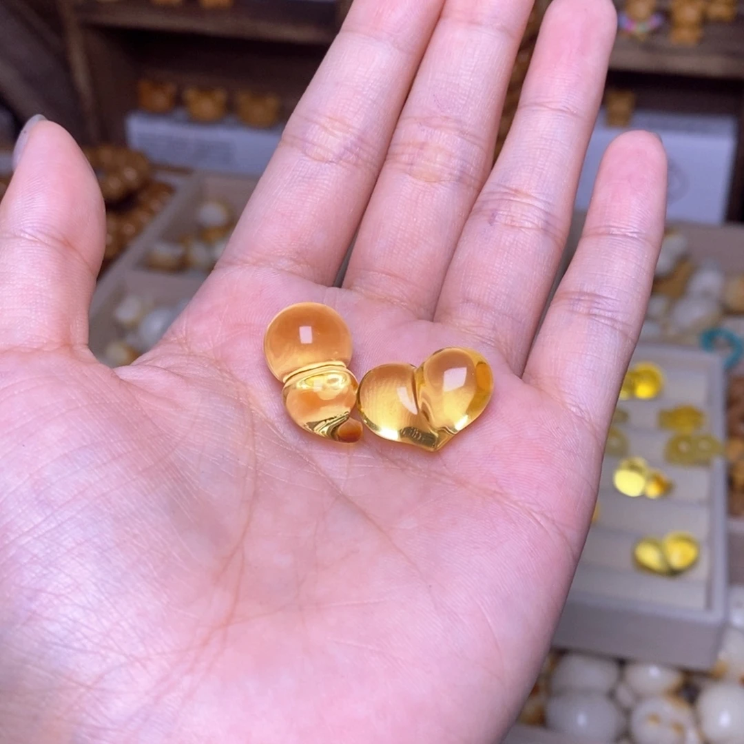 小****吊坠猴头核桃蜜爱心1.29蜜葫芦1.66