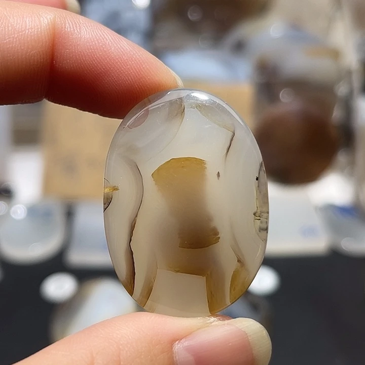 玛瑙/玉髓未镶嵌颈饰